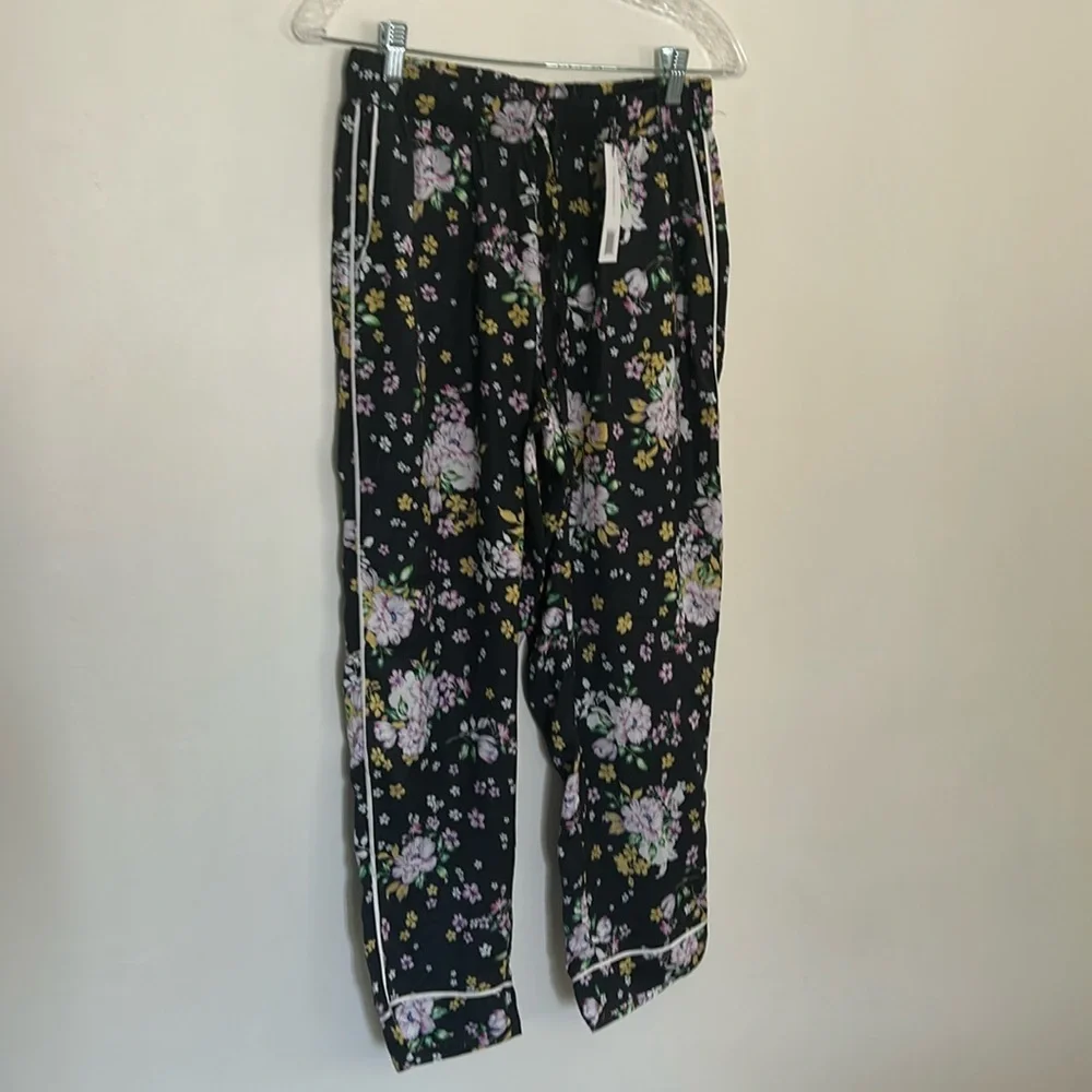 NWT Plush Apparel x Revolve Women’s Floral PJ Set
